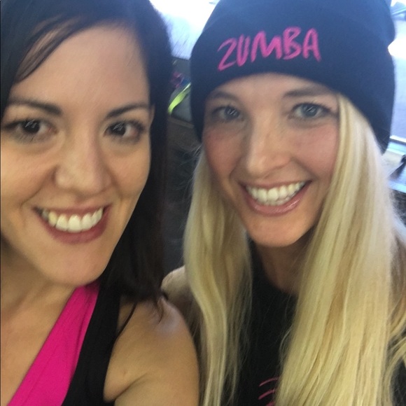 Meet your Posher, Dolores - Picture 3 of 4